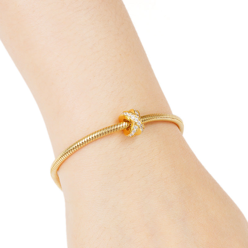 Gnoce X-shape Charm_3