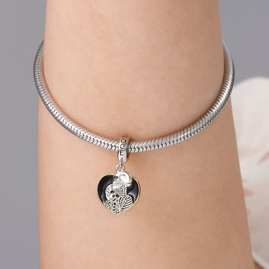 Gnoce Skeleton Couple Heart Frame Charm_3
