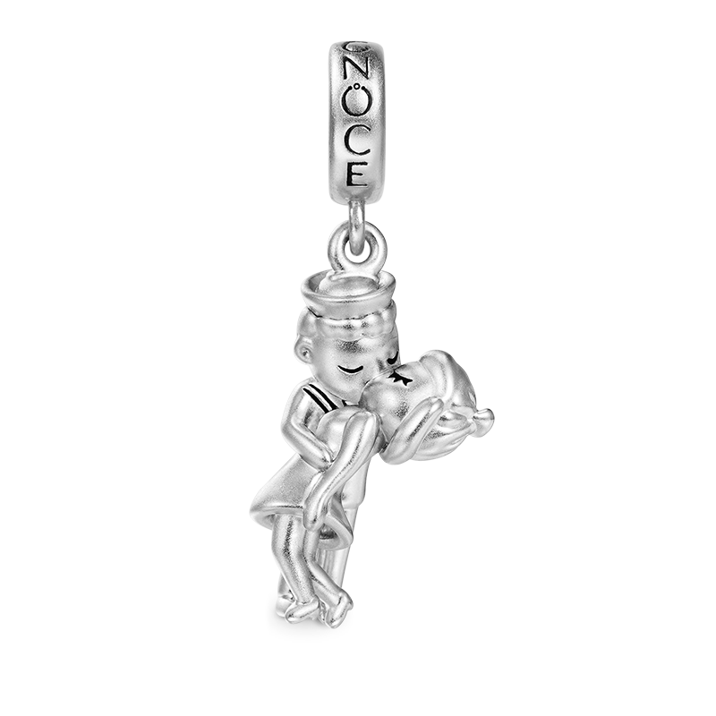 Gnoce Kiss of Victory Pendant Dangle Charm_1