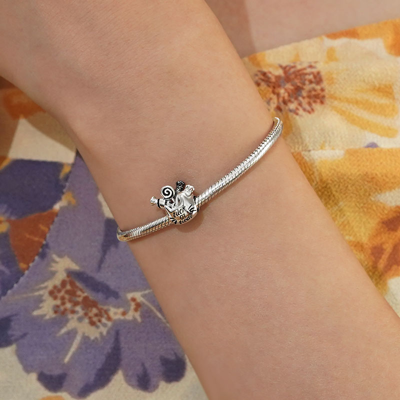 Gnoce Halloween Candy "Trick or Treat" Playful Charm_5