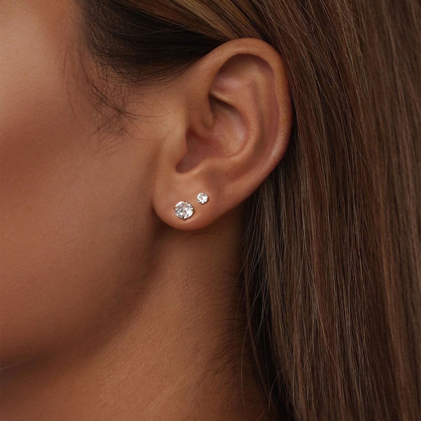 Gnoce Gold Plated White Small CZ Stud Earrings_5