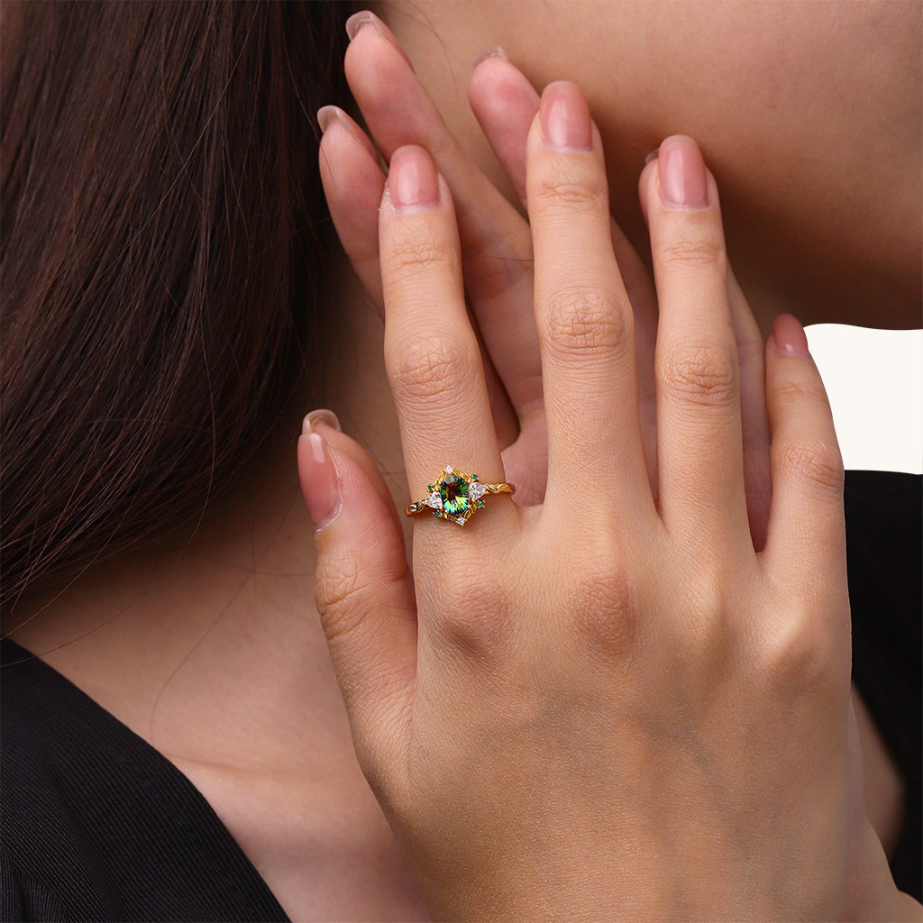 Gnoce Oval-Cut Secret Garden Gold Leaf Teal Diamond Ring_4