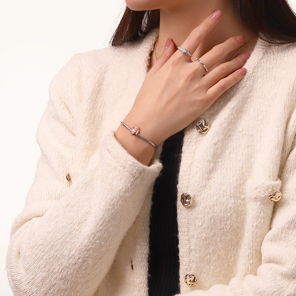 Gnoce Beige Bunny Embraces Love Charm_7