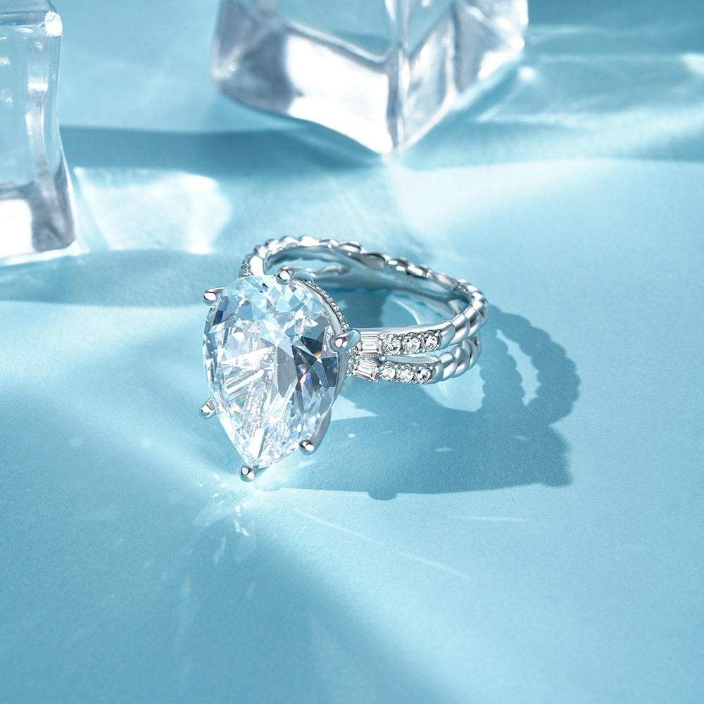 Pear Cut Split Shank Cocktail Ring_5