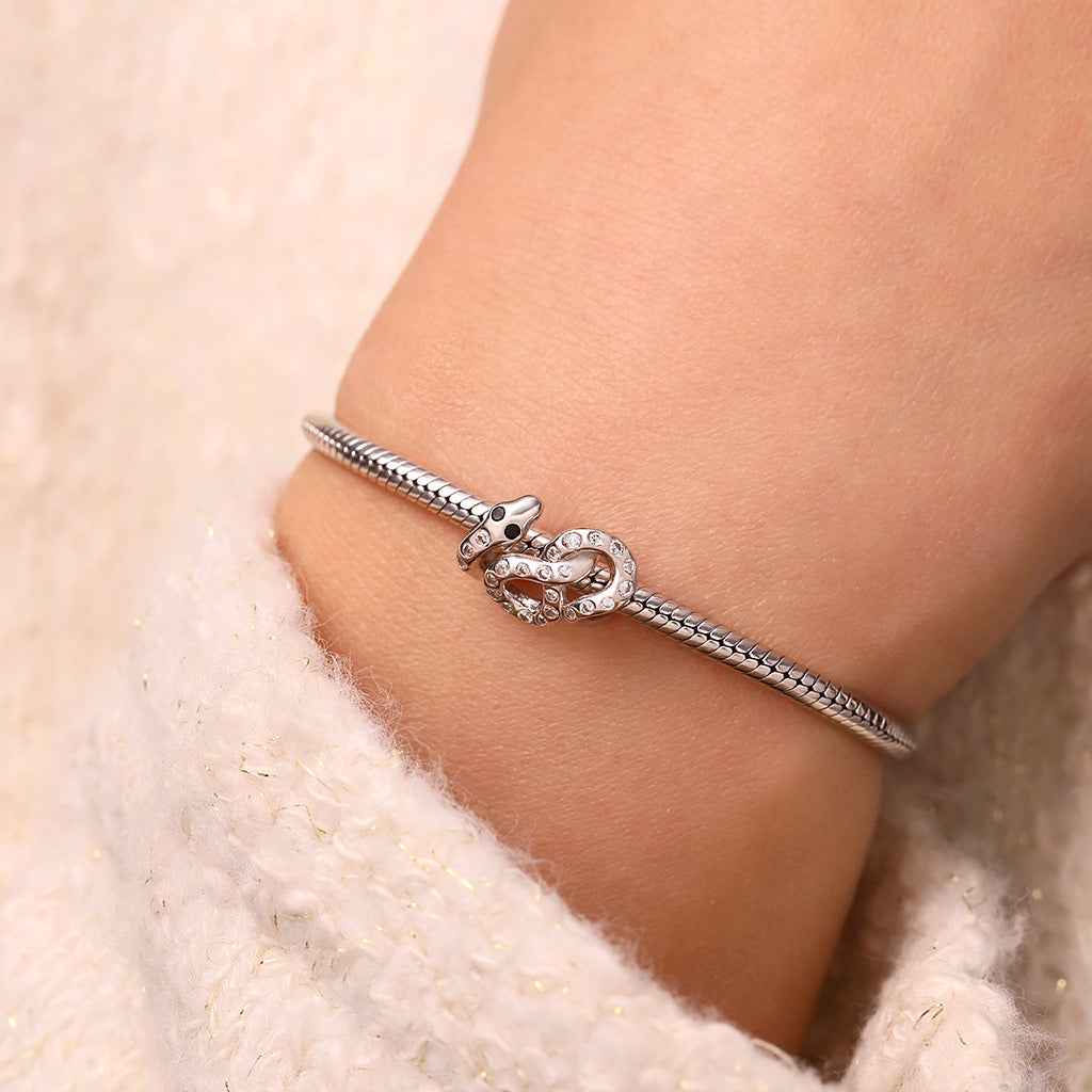 Gnoce White Snake White Diamond Charm_5