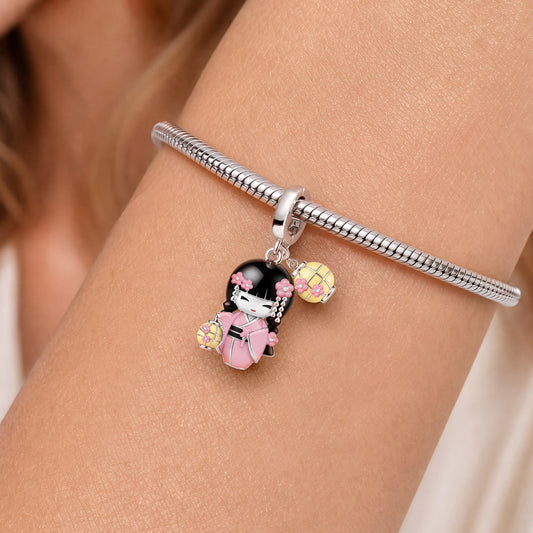 Gnoce Glow-in-the-Dark Japanese Kimono Geisha Charm_4