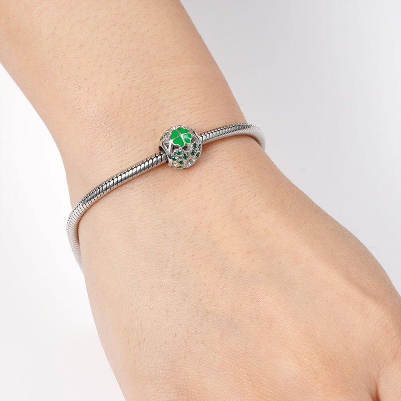 Gnoce Four Leaf Clover Charm Platinum-plated Silver Blend_3
