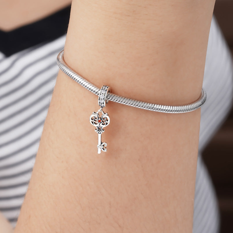 Gnoce Key Charm Platinum-plated Silver Blend_4