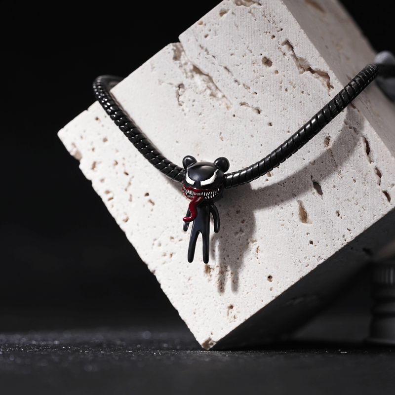 Gnoce Brave Bear Guardian Charm_3