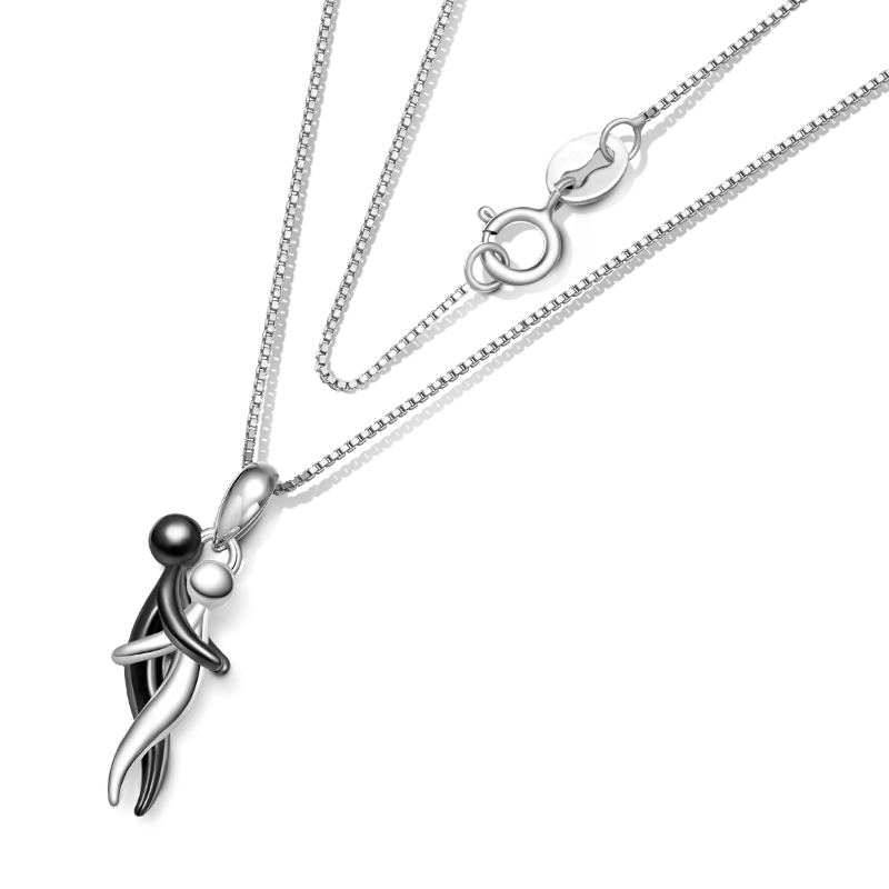 Gnoce Lover Embraces Romantic Necklace_3