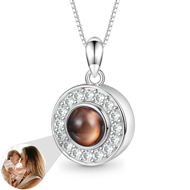 Gnoce Projection Personalized Photo Necklace_1