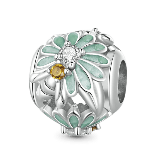 Gnoce Bee Loves Daisy Charm_1