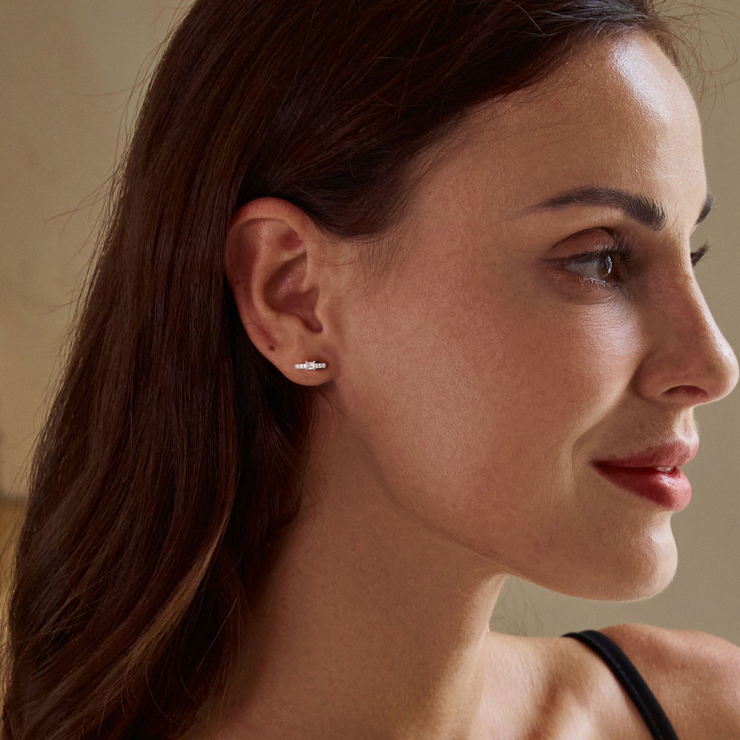 Gnoce Dainty Sparkling Stud Earrings_4