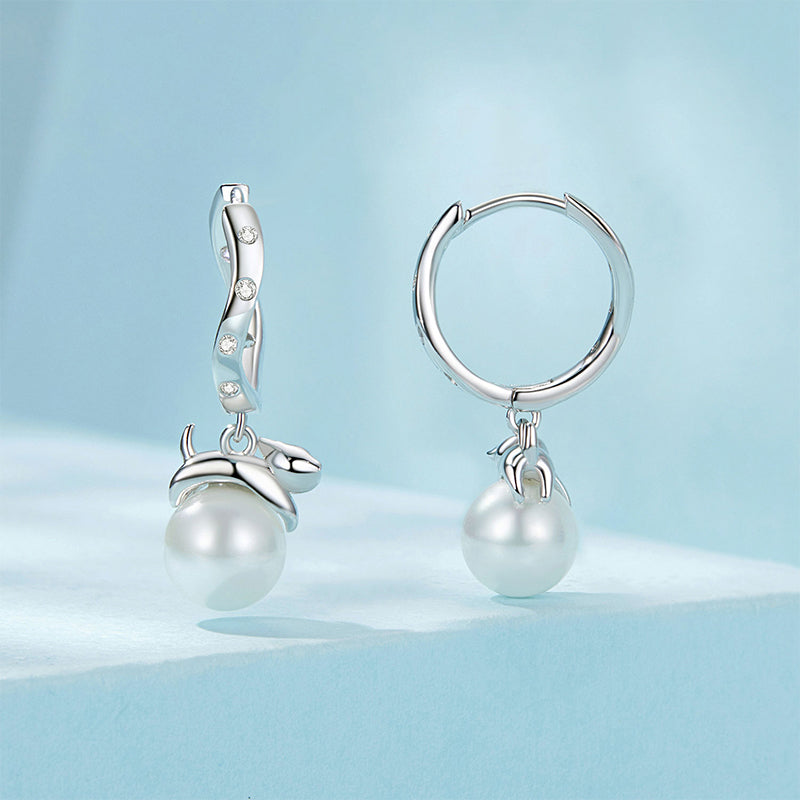 Gnoce Cute Cat Pearl Dangle Earrings_2