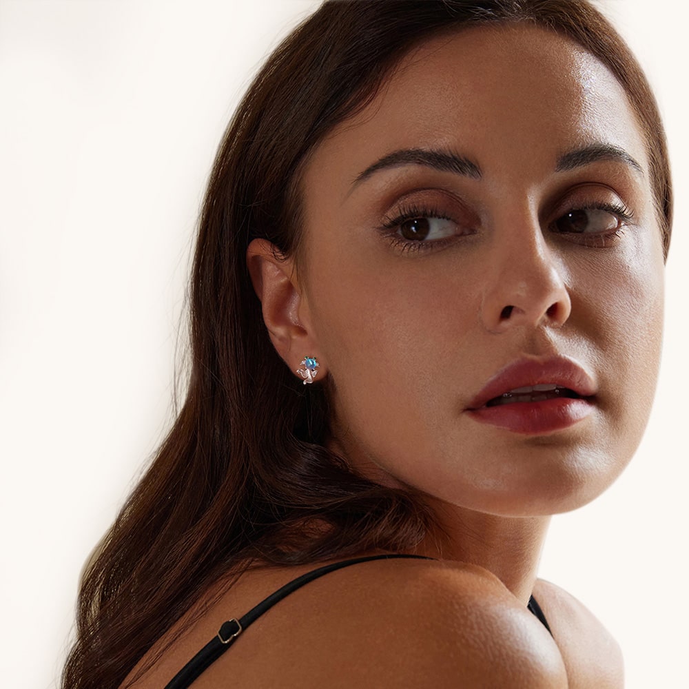 Gnoce Goldfish Moonstone Stud Earrings_4