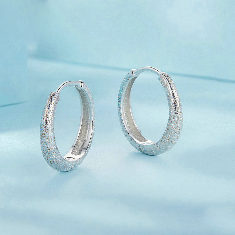 Gnoce Carving Textural Hoop Earrings_2