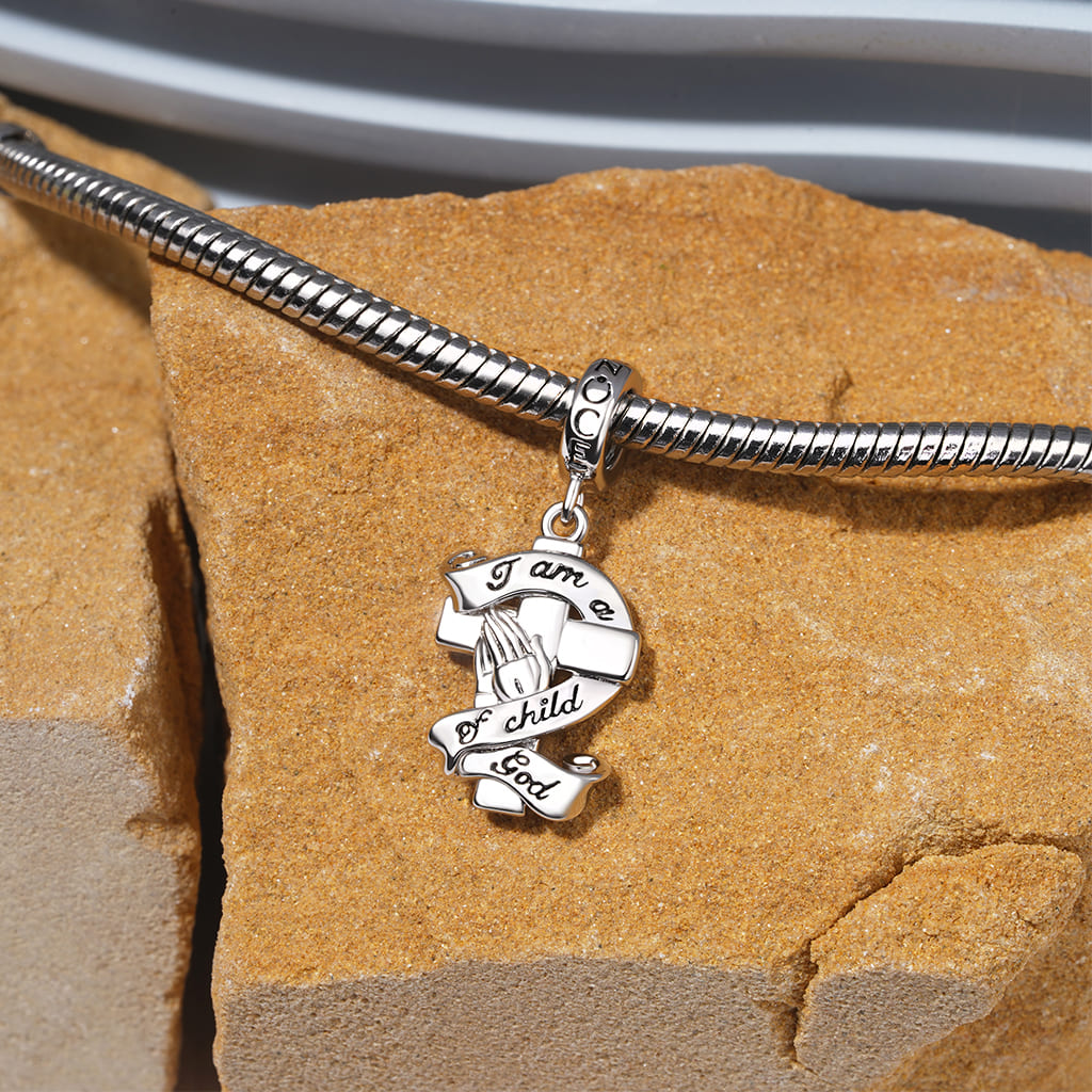 Gnoce “I am a child of God" Cross Praying Hands Pendant Dangle Charm_3