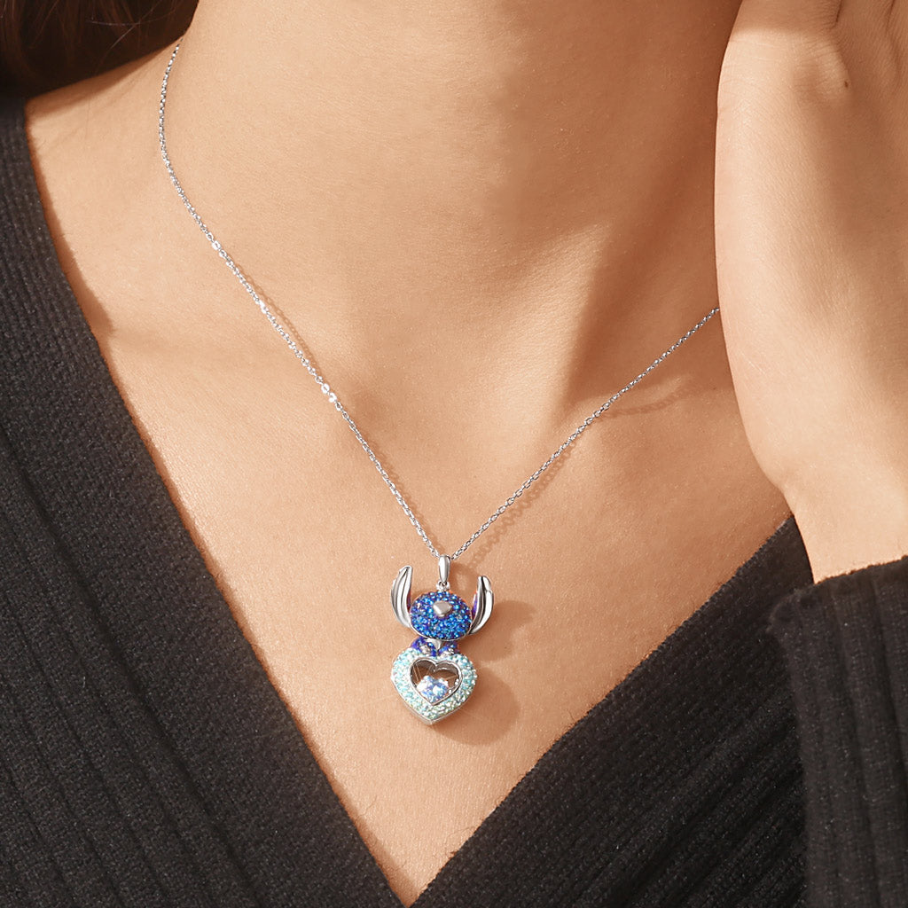 Gnoce Sparkling Pave Dancing Heart Stitch Pendant Necklace_8