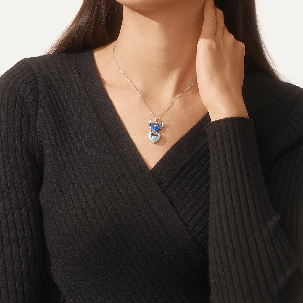 Gnoce Sparkling Pave Dancing Heart Stitch Pendant Necklace_7