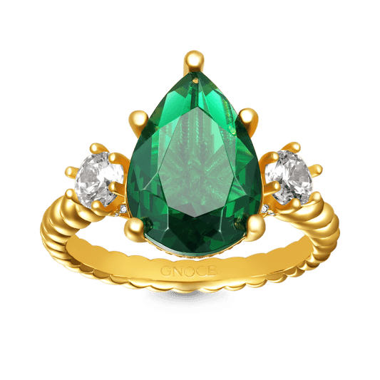 Gnoce Pear-cut Emerald Three-stone Engagement Ring Statement Ring_1