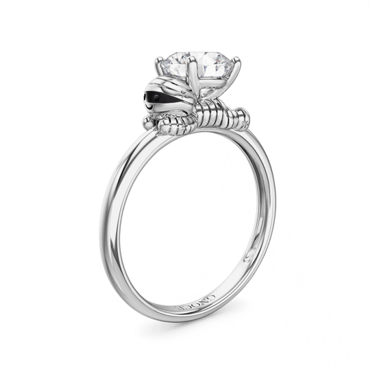 Gnoce Mummy Embraces Moissanite Round Cut Ring_1