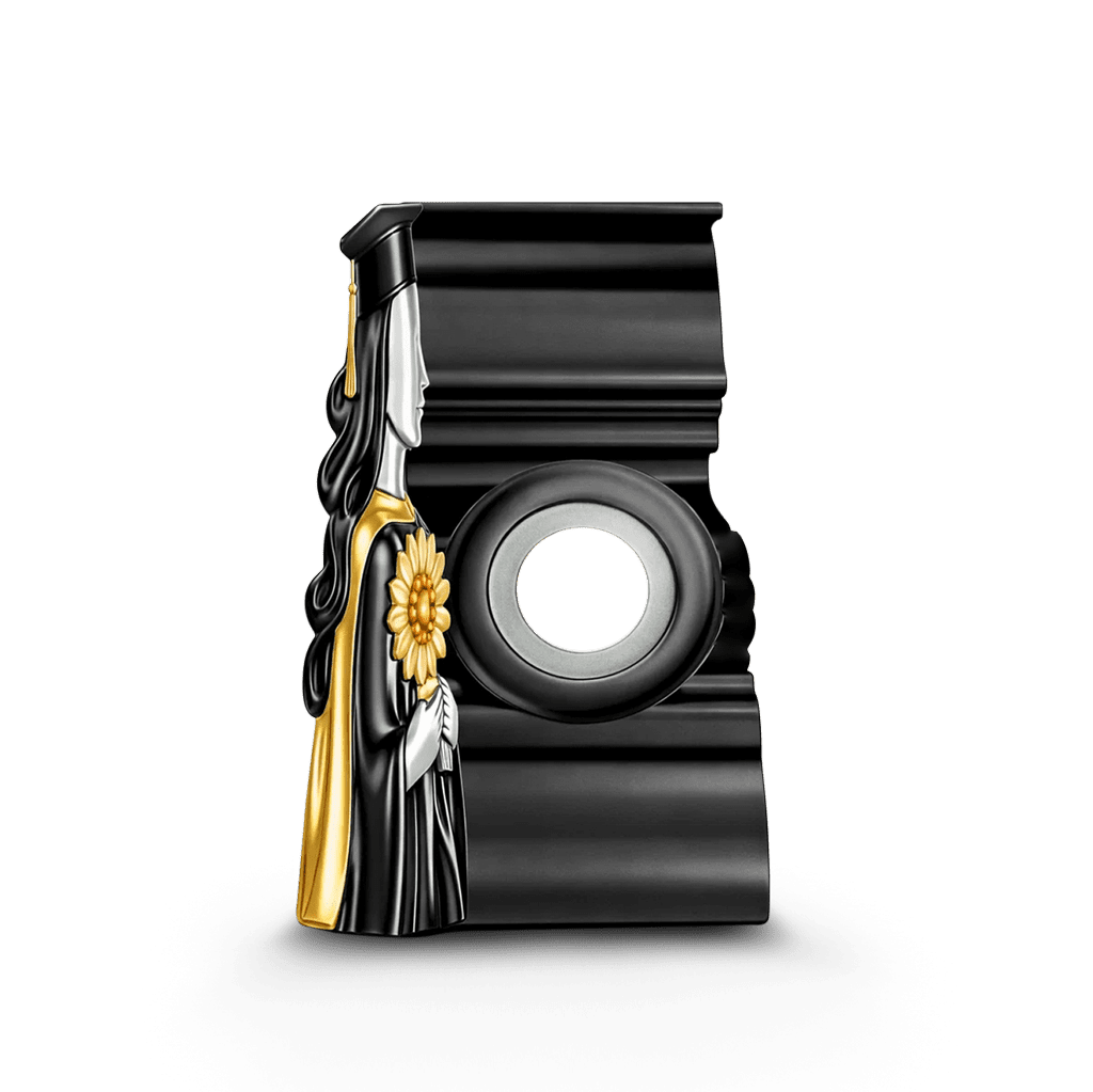 Gnoce Graduation Season Holding Sunflower Charm_5