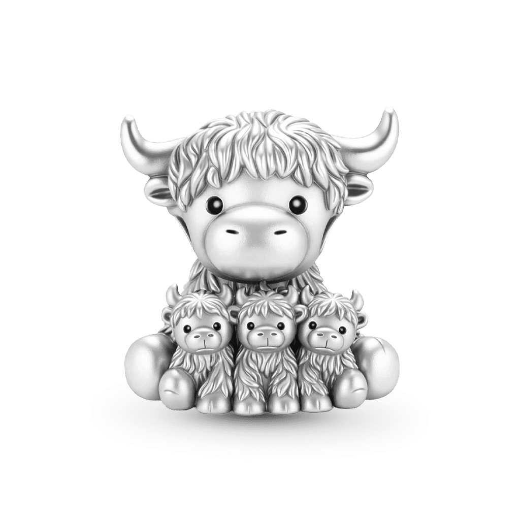 Gnoce Highland Cow Embraces Three Babies Charm Platinum-plated Silver Blend_1
