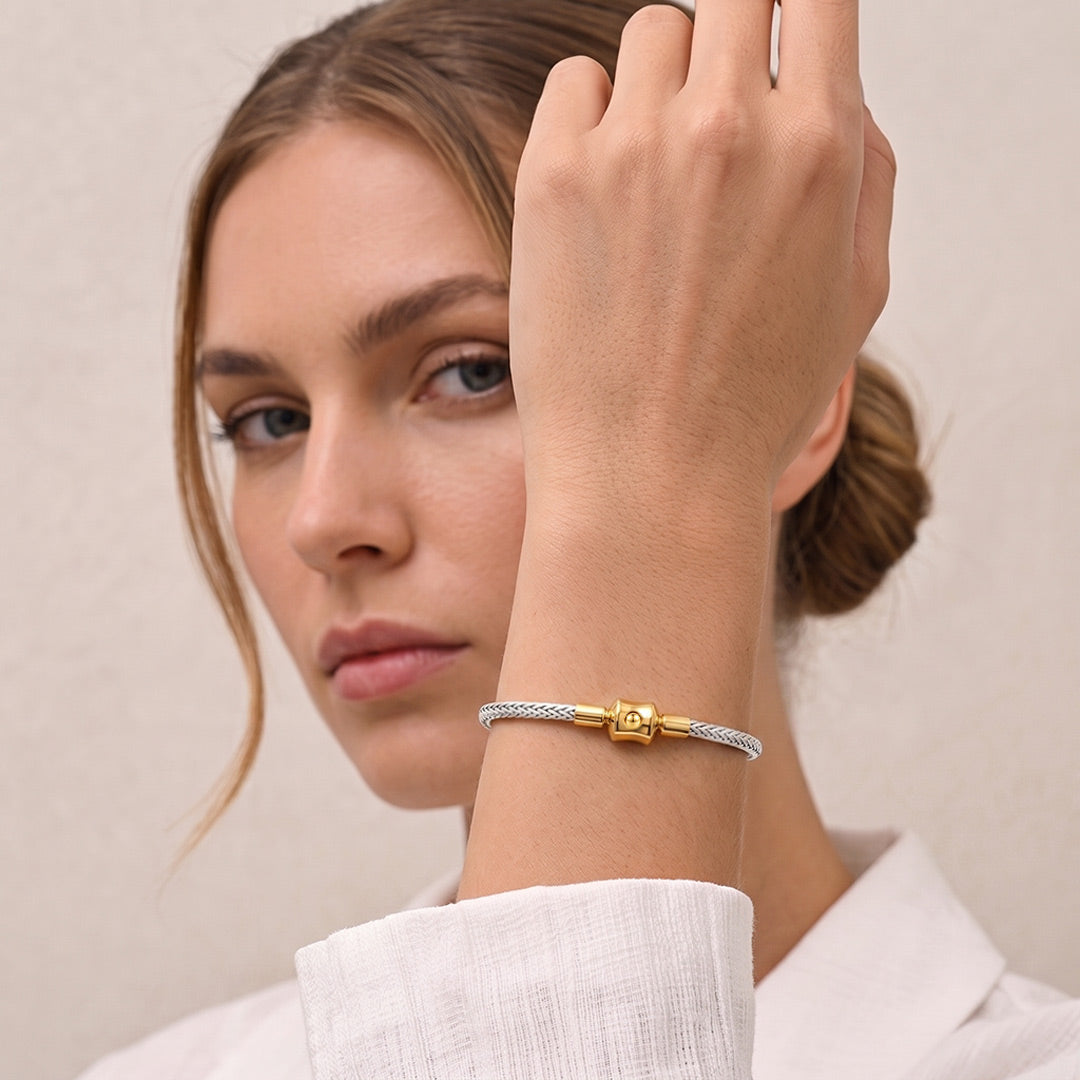 Gnoce Silver‑Tone Round Snap‑Lock Basic Bracelet_3