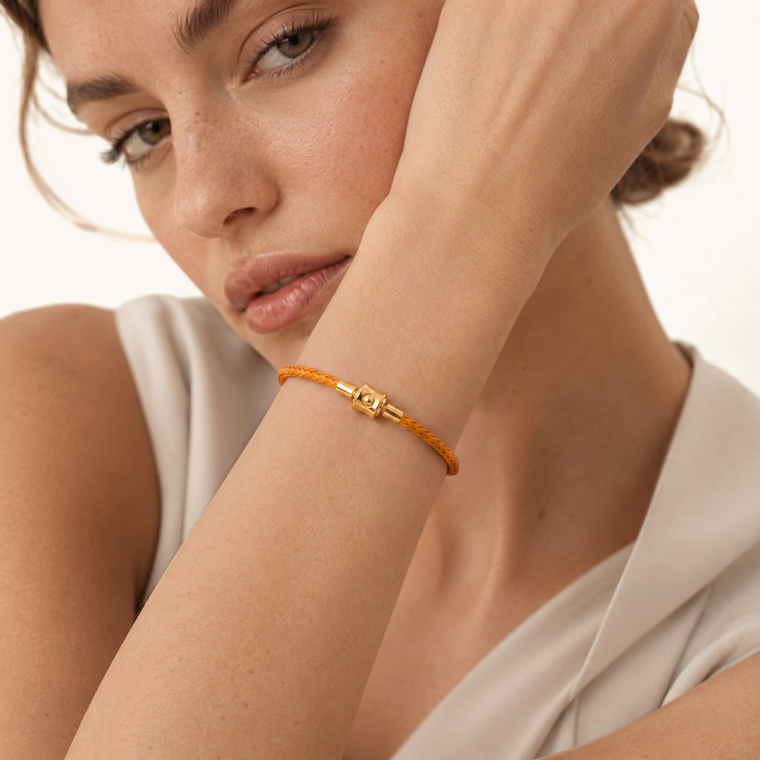 Gnoce Golden‑Yellow Round Snap‑Lock Basic Bracelet_3