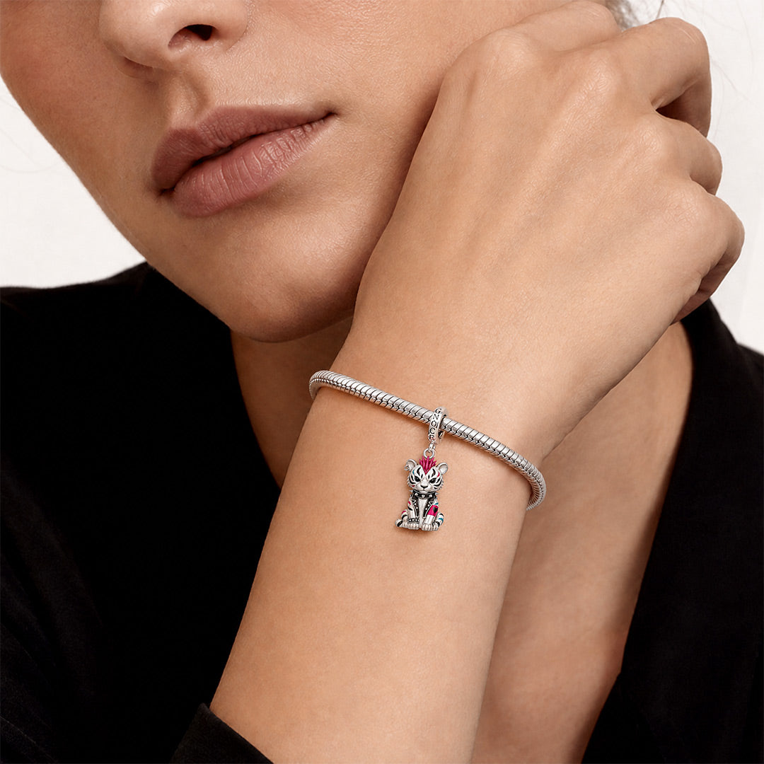Gnoce Punk Glow‑in‑the‑dark Renegade Tiger Rebel Clasp Dangle Charm Platinum‑plated Silver Blend_4