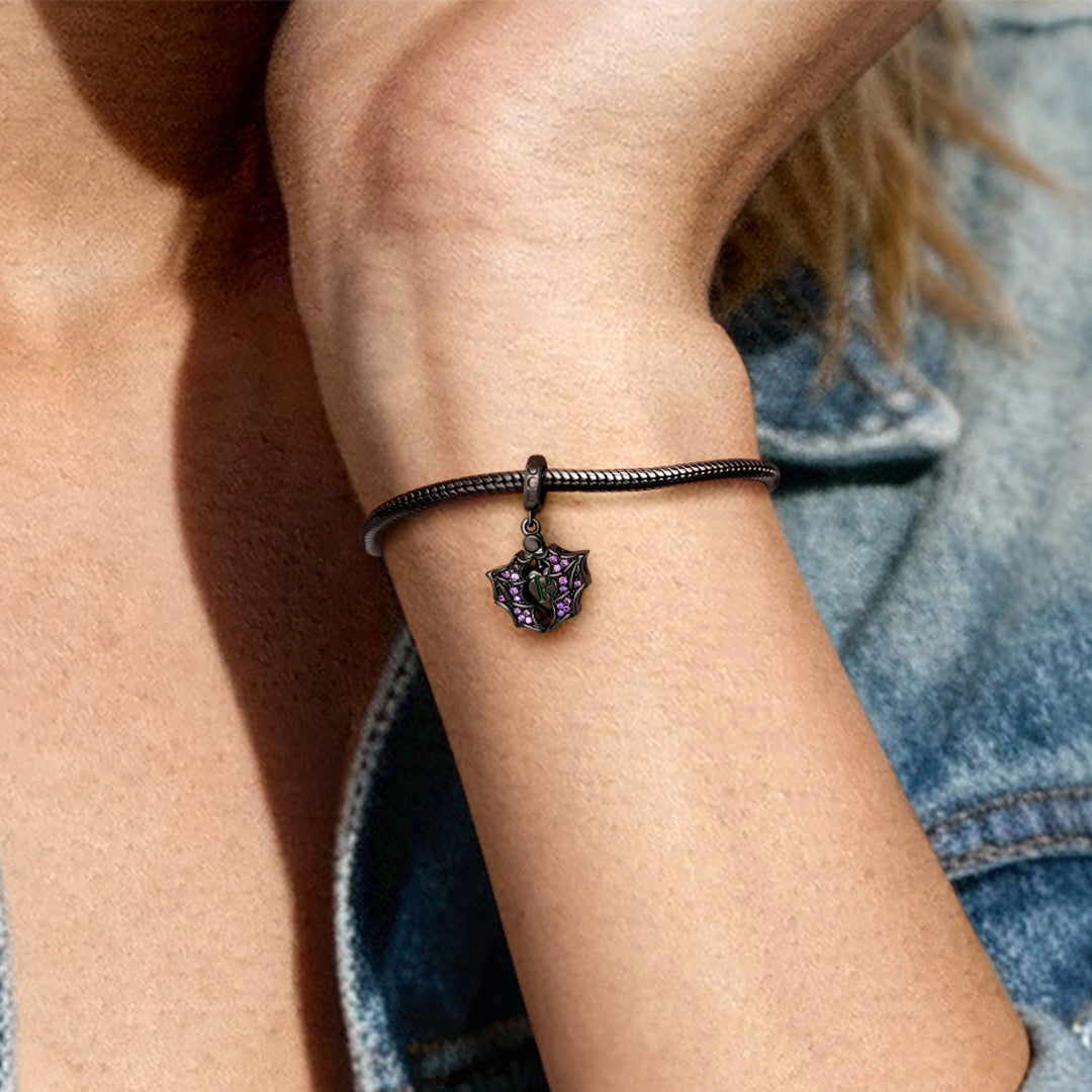 Gnoce Dark Sstyle Openable Bat & Heart Engravable Charm_2